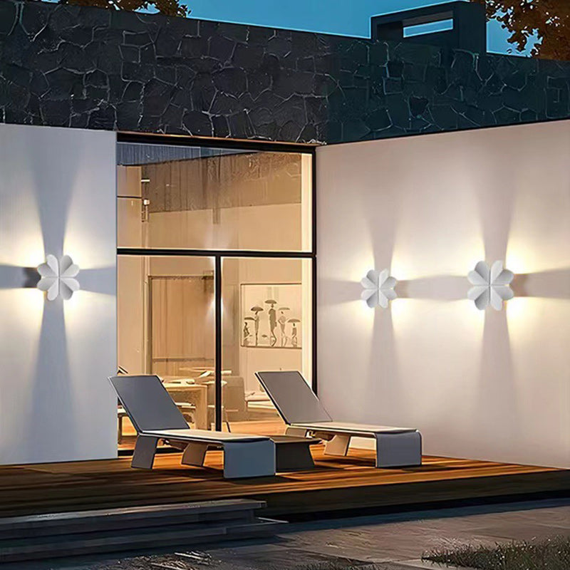 Contemporary Creative Four Leaf Clover Aluminum Waterproof LED Wall Sconce Lamp For Outdoor Patios