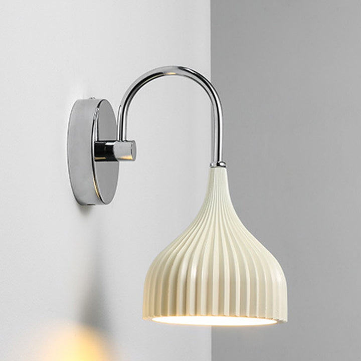 Modern Simplicity Resin Iron 1 - Light Wall Sconce Lamp For Living Room