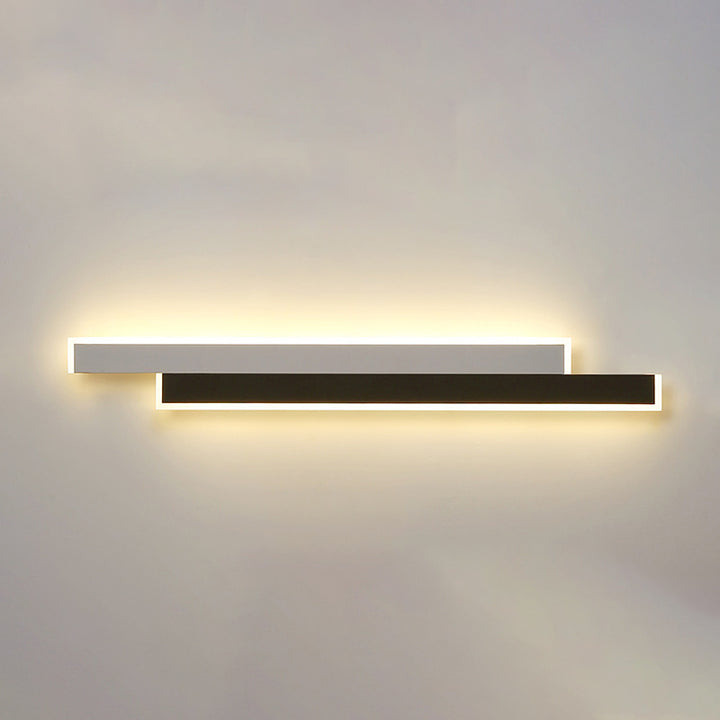 Moderne minimalistische Spleißung langer Streifen Eisen Acryl LED Wandleuchte für Wohnzimmer 