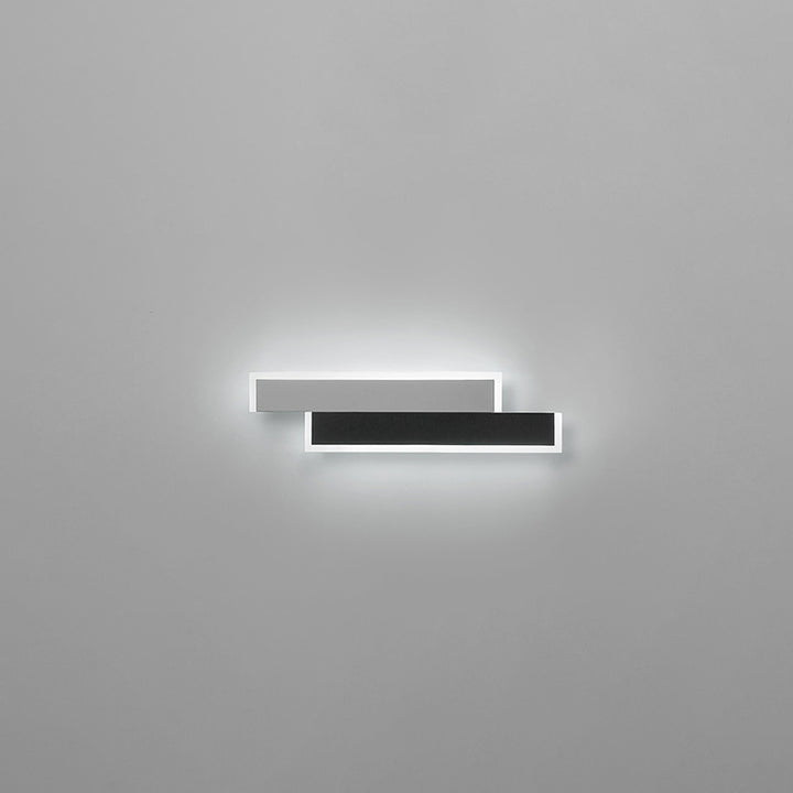 Moderne minimalistische Spleißung langer Streifen Eisen Acryl LED Wandleuchte für Wohnzimmer 
