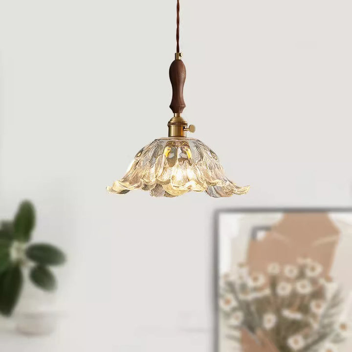 Lustre suspendu contemporain rétro en verre transparent cuivré avec motif de fleurs - 1 lumière pour salle à manger 