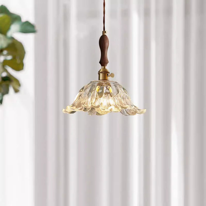 Lustre suspendu contemporain rétro en verre transparent cuivré avec motif de fleurs - 1 lumière pour salle à manger 