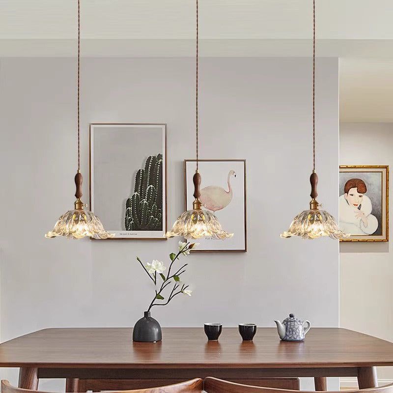 Lustre suspendu contemporain rétro en verre transparent cuivré avec motif de fleurs - 1 lumière pour salle à manger 