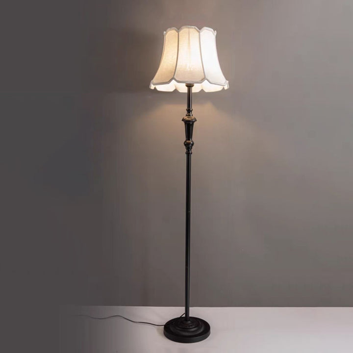 Zeitgenössische nordische Regenschirmstoff Eisen 1 - Licht Stehende Stehlampe für Wohnzimmer 