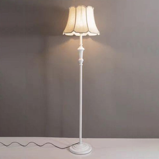 Zeitgenössische nordische Regenschirmstoff Eisen 1 - Licht Stehende Stehlampe für Wohnzimmer 