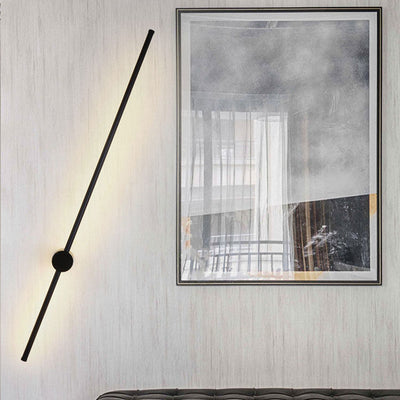Moderne Art Deco Langstab Eisen Aluminium Silikon LED Wandleuchte für Wohnzimmer 