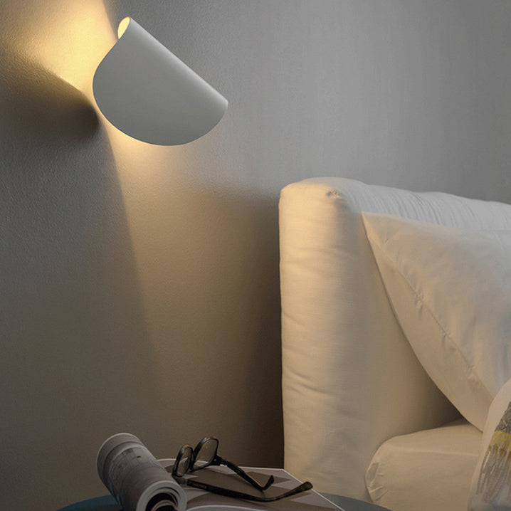Aplique de pared redondo minimalista moderno de hierro con ajuste libre de 1 luz para pasillos 