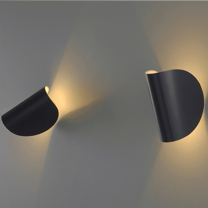Aplique de pared redondo minimalista moderno de hierro con ajuste libre de 1 luz para pasillos 