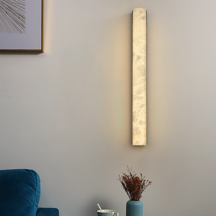 Traditionelle chinesische lange Streifen-Kupfer-Marmor-LED-Wandleuchte für das Wohnzimmer 