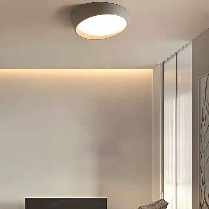 Contemporary Simplicity Round Acrylic Iron LED Flush Mount Ceiling Light For Living Room
