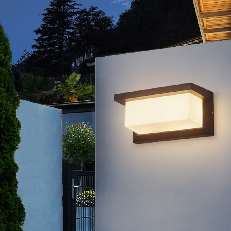 Applique Murale LED en Aluminium Acrylique PC Étanche Simplicité Moderne Pour Patio Extérieur 