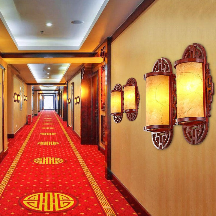 Traditioneller chinesischer Zylinder Imitation Schaffell Lampenschirm Holz 1/2 - Licht Wandleuchte für Schlafzimmer 