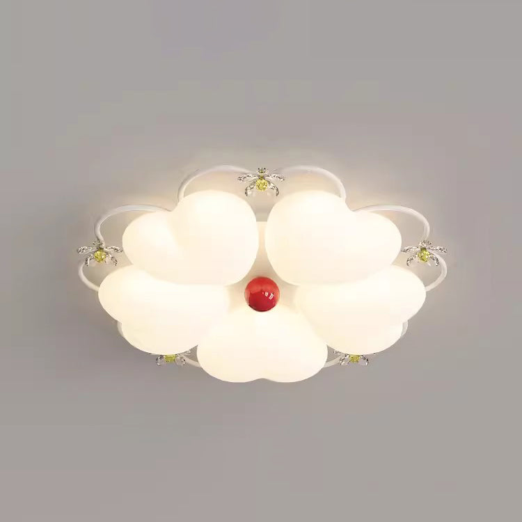 ضوء سقف متدفق LED بتصميم قلب من الأكريليك والحديد PE مع خياطة زهور كريم نوردية معاصرة لغرفة النوم 