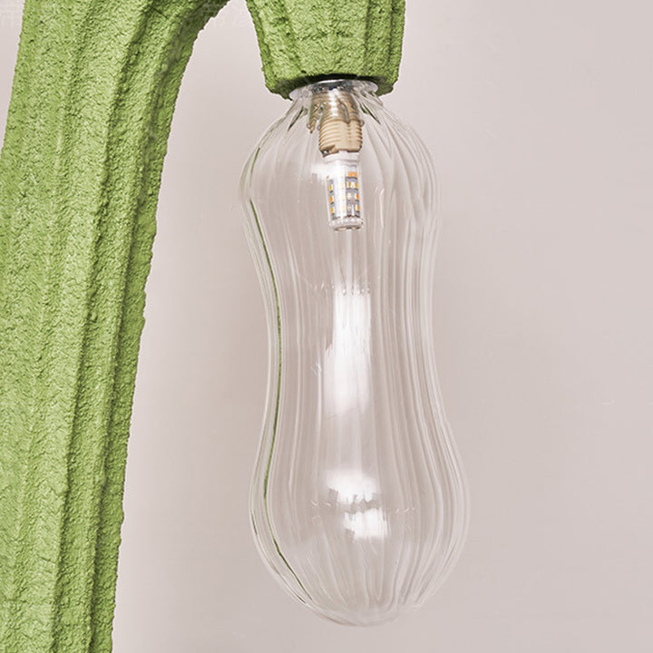 Lampe de sol contemporaine en résine de cactus créatif avec verre à 4 lumières pour salon 