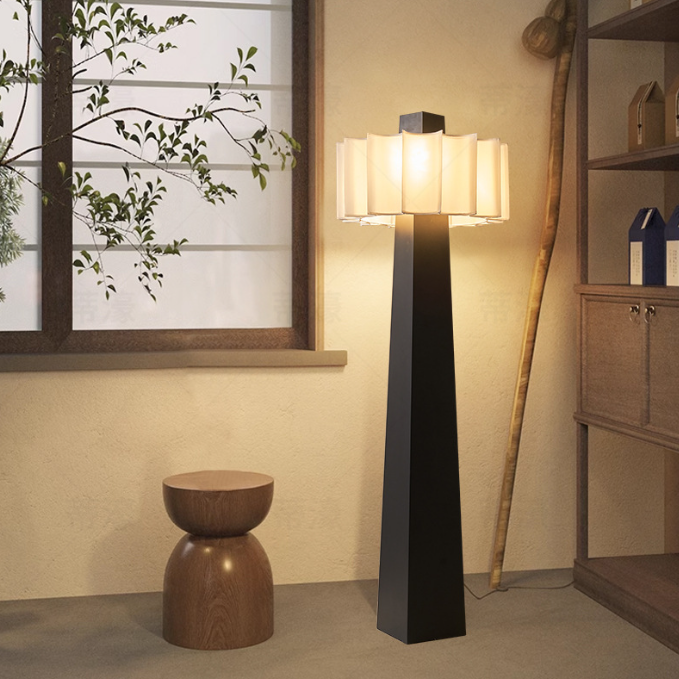 Traditional Japanese Fabric Lampshade Hardware Iron 4 - Light Standing Floor Lamp For Living Room
