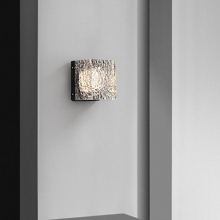 Modern Art Deco Square Aluminum Acrylic Transparent Ripples Lampshade LED Wall Sconce Lamp For Hallways
