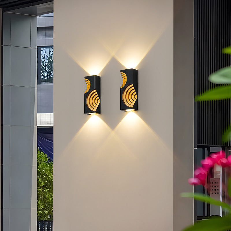 Moderne Einfachheit Wasserdichter Rechteckiger Würfel Aluminium LED Wandlampe Für Außenbereiche 