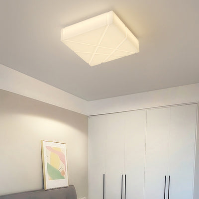 Pantalla de lámpara de moldeo rotacional cuadrada nórdica contemporánea crema de hierro LED montada al ras en el techo para dormitorio 