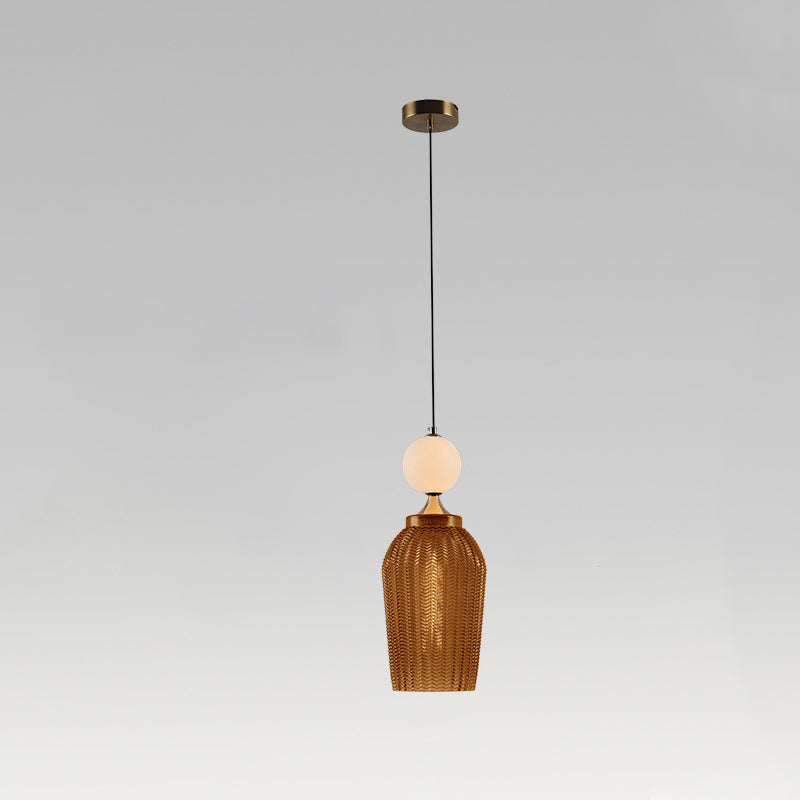 Zeitgenössische skandinavische Kuppel Eisenlampenschirm Glasball 1/2 - Licht Pendelleuchte für Esszimmer 