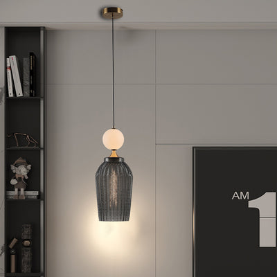 Zeitgenössische skandinavische Kuppel Eisenlampenschirm Glasball 1/2 - Licht Pendelleuchte für Esszimmer 