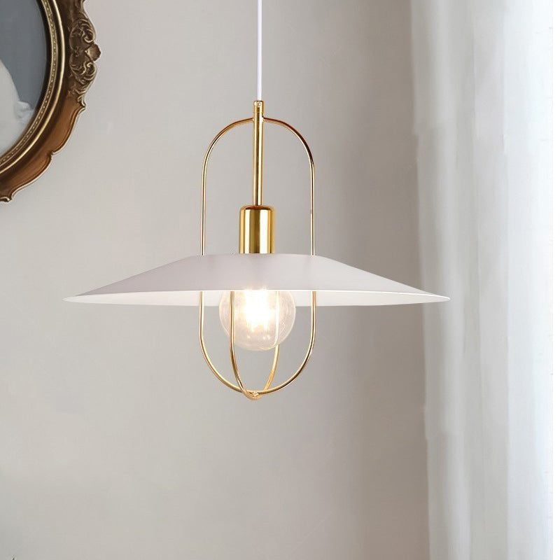 Zeitgenössischer skandinavischer Lampenschirm aus Vollmetall 1 - Licht Pendelleuchte für Esszimmer 