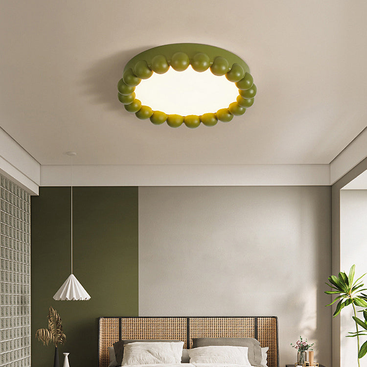 Zeitgenössische nordische runde Kuchenform Fiberglas Acryl LED Deckenleuchte für das Schlafzimmer 