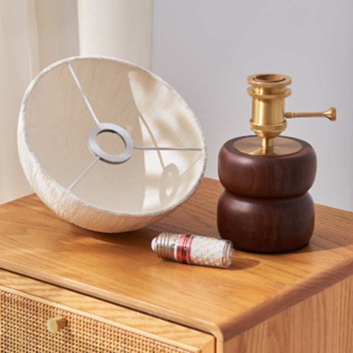 Lampe de table avec abat-jour en papier de riz traditionnel japonais, base en bois massif et cuivre, 1 lumière pour chambre à coucher 
