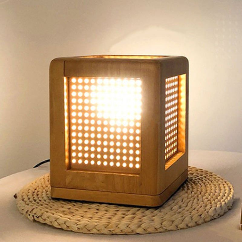 Traditionelle japanische quadratische Würfel-Loch-Gummiholz-1-Licht-Tischlampe für das Schlafzimmer 