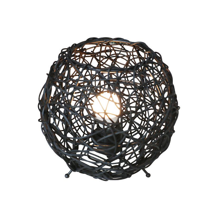 Zeitgenössische kreative Rattan-Weberei Vogelnest 1 - Licht Tischlampe für Wohnzimmer 