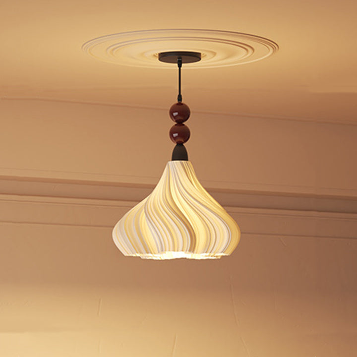 Pantalla de lámpara de PLA de hierro con forma de falda oscilante de cúpula francesa tradicional 1 - Luz colgante para sala de estar 