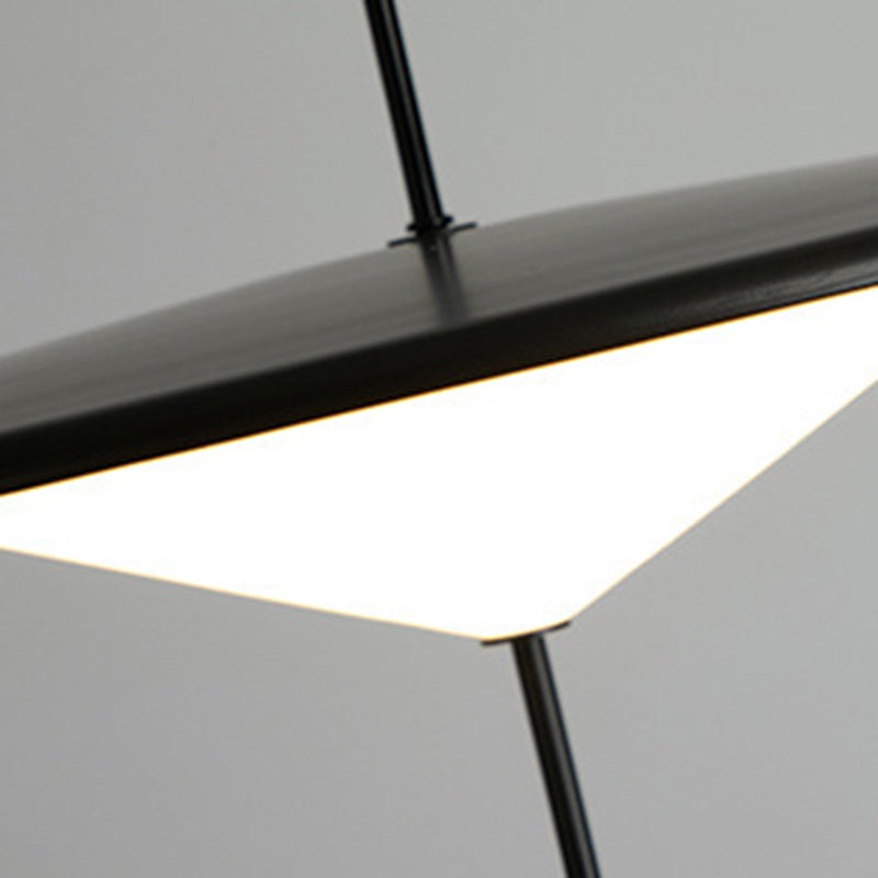 Lustre LED en acrylique en forme d&