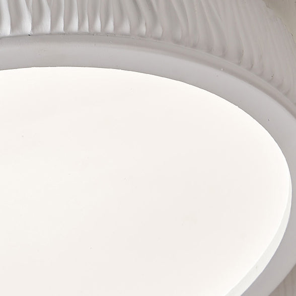 Zeitgenössische nordische runde Creme vertikale Streifen Acrylharz Lampenschirm Eisen LED Deckenleuchte für Schlafzimmer 