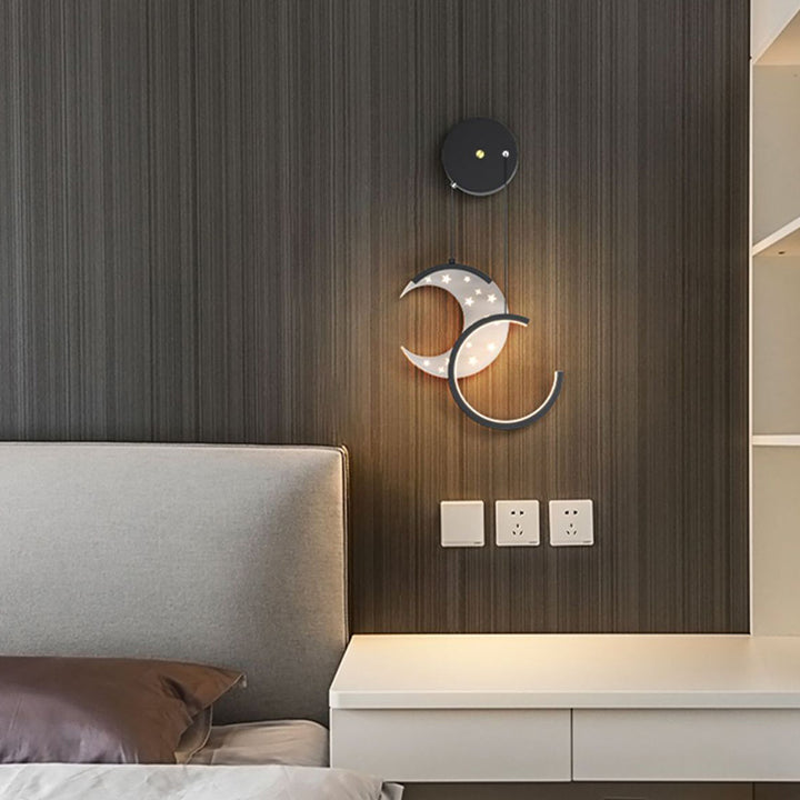 Zeitgenössische nordische Astronaut Mond Sterne Muster Acryl Eisen LED Wandleuchte für Wohnzimmer 