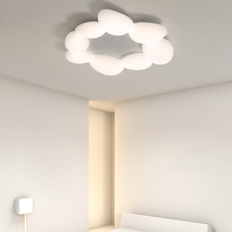 Lámpara de techo LED montada al ras con pantalla de hardware de guijarros escandinavos contemporáneos para sala de estar 