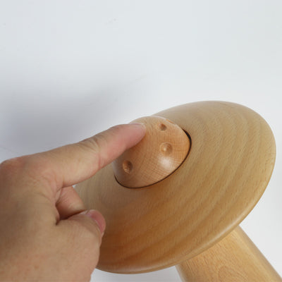Traditional Japanese UFO Solid Wood Lampshade LED Table Lamp For Living Room