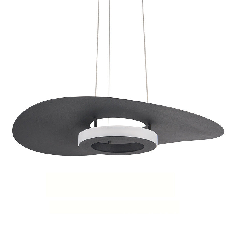 Zeitgenössischer nordischer UFO-förmiger Aluminium-Acryl-Lampenschirm LED-Kronleuchter für Esszimmer 