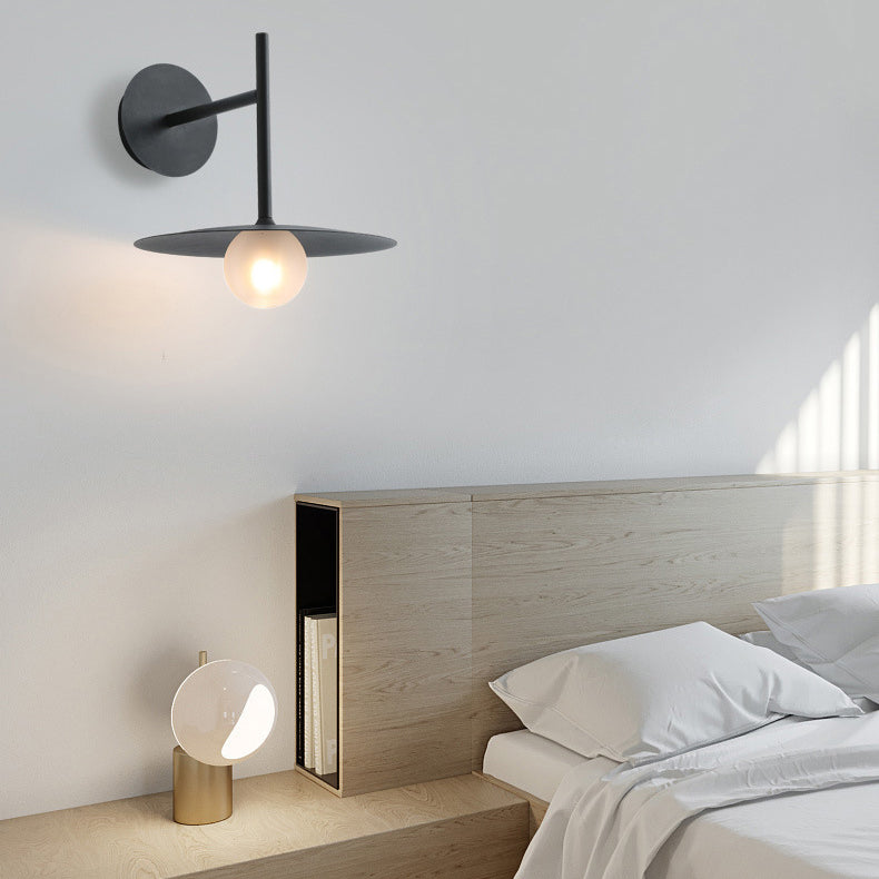 Applique Murale à 1 Lumière en Fer avec Abat-jour en Verre en Forme d&