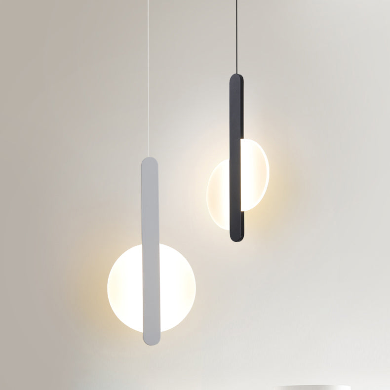 Suspension LED avec abat-jour en acrylique et fer en forme de demi-cercle pour chambre à coucher 