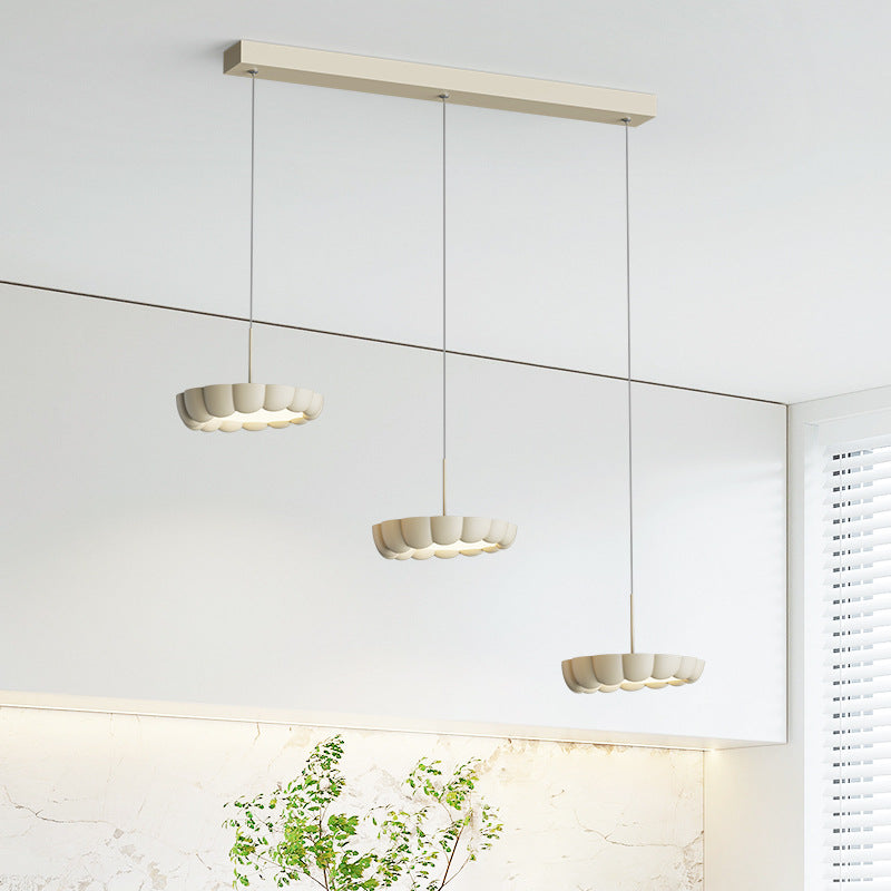 Lampes LED modernes minimalistes rondes en ABS avec abat-jour en fer pour salle à manger 