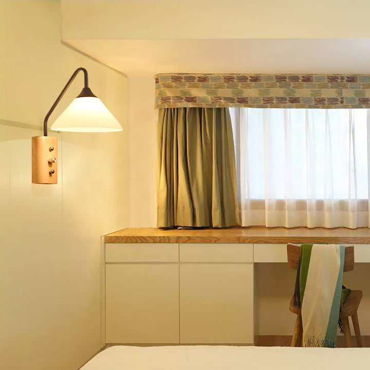 Abat-jour en verre conique japonais traditionnel en bois massif et fer 1 - Lampe murale à une lumière pour chambre 