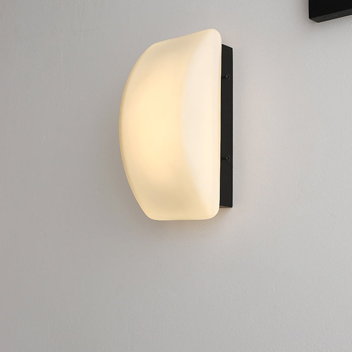 Abat-jour en verre en fer demi-arc rectangle de simplicité moderne 1 - Lampe murale à une lumière pour salon 