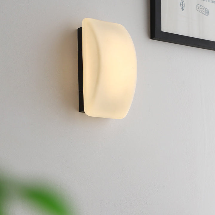Abat-jour en verre en fer demi-arc rectangle de simplicité moderne 1 - Lampe murale à une lumière pour salon 
