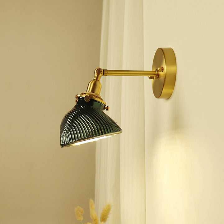 Pantalla de lámpara de vidrio de latón francés tradicional 1 - Aplique de pared con luz para sala de estar 