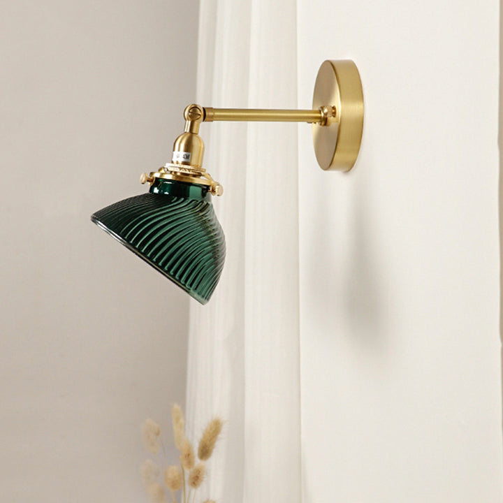 Pantalla de lámpara de vidrio de latón francés tradicional 1 - Aplique de pared con luz para sala de estar 