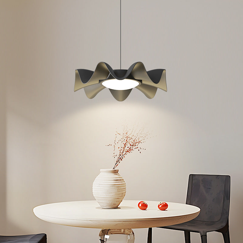 Dôme Créatif Contemporain Ange Fille PVC Fer Résine 3 - Suspension Luminaire pour Salle à Manger 