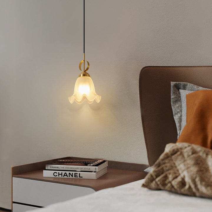 Pantalla de lámpara de vidrio de latón con flor tradicional francesa 1 - Luz colgante para sala de estar 