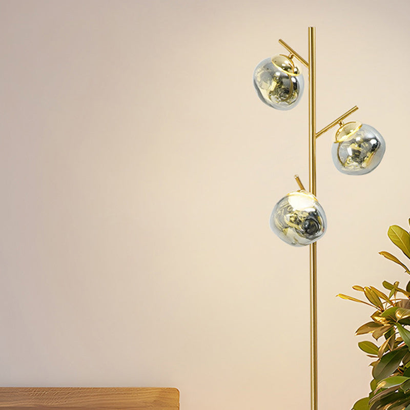 Lampe de sol LED avec abat-jour en acrylique Nordic Lava contemporain et base en fer pour salon 