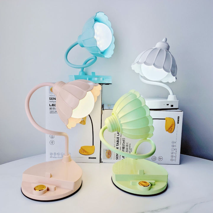 Contemporain Abat-jour Fleur Torsadable Nordique en ABS Base Ronde Lampe de Table LED pour Chambre 