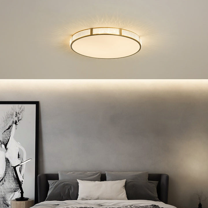 Plafonnier LED en acrylique rond en cuivre scandinave contemporain pour chambre 