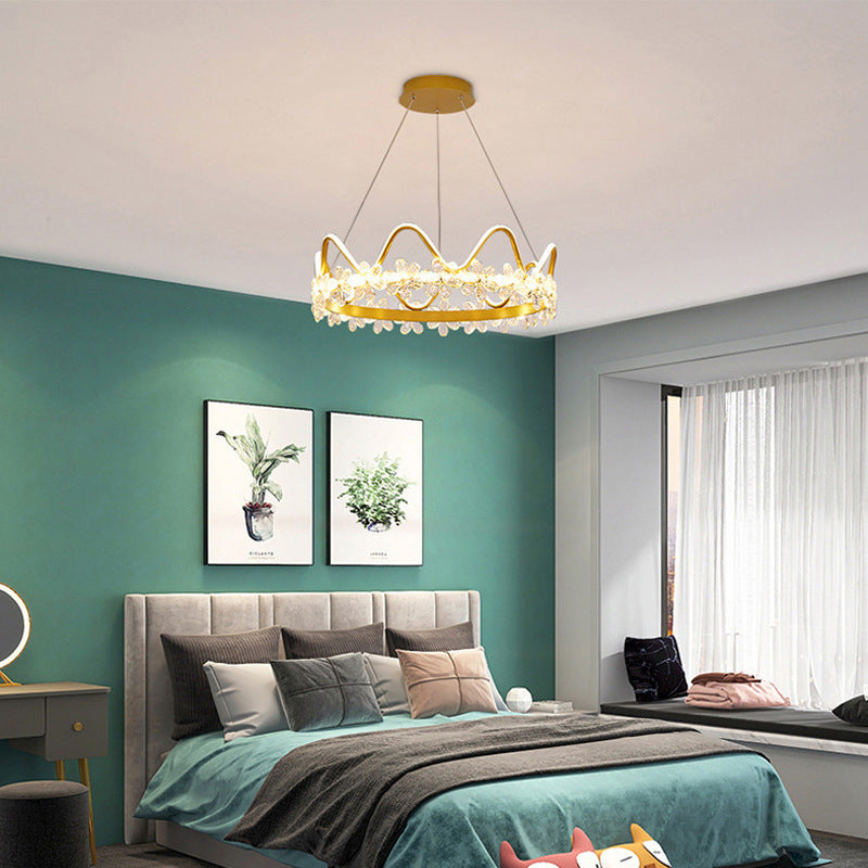 Contemporary Nordic Round Crown Flowers Aluminum Crystal LED Chandeliers For Dining Room